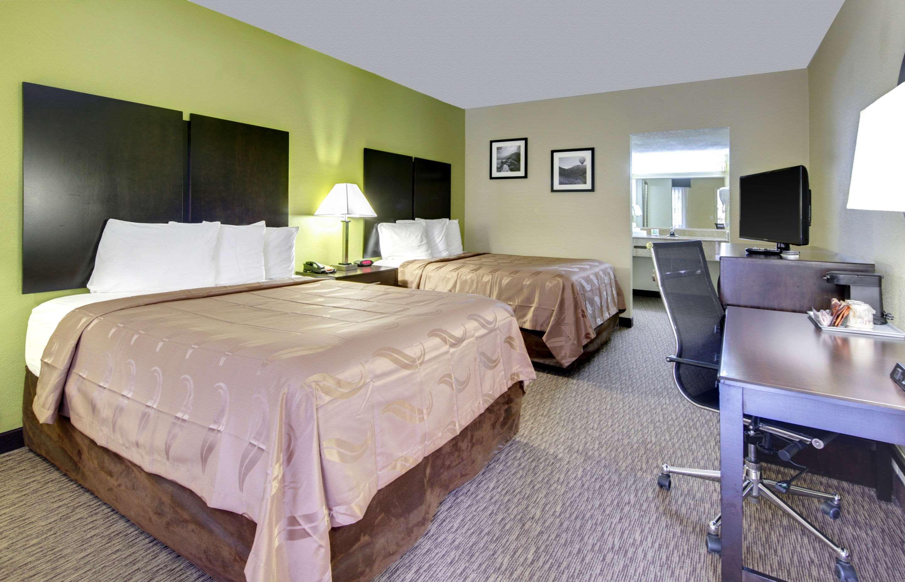 Quality Inn Asheville Downtown Tunnel Rd Exterior foto